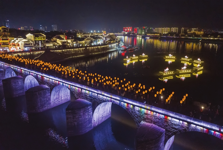 昱城千灯赴春约